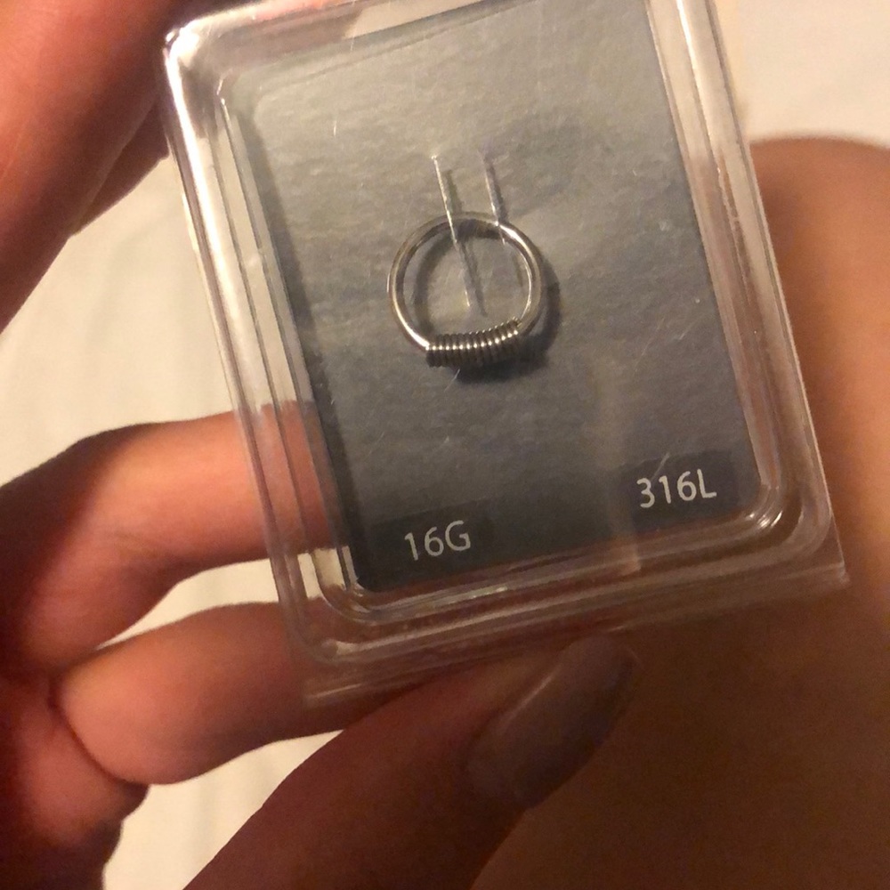 septum ring - Picture 2 of 3